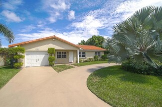 2400 NE 2nd Ave, Boca Raton, FL 33431