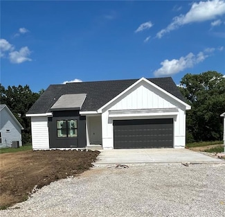 87 SE 461st Rd, Montserrat Township, MO 64093