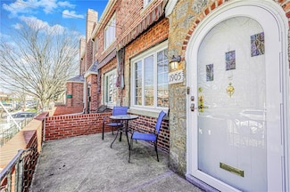 1905 Batchelder St, Brooklyn, NY 11229