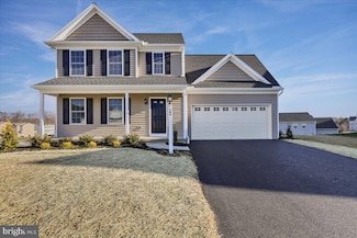 104 Creekside Dr, New Providence, PA 17560