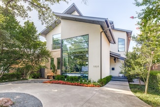 3828 Mockingbird Ln, Dallas, TX 75205