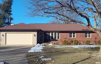 2517 Lindbergh Blvd, Springfield, IL 62704