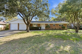 2321 Carten St, Fort Worth, TX 76112