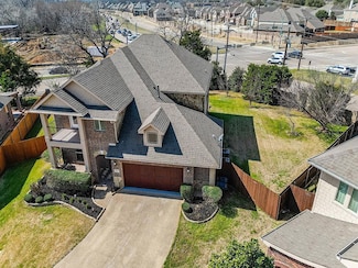 2303 Holder Dr, Euless, TX 76039