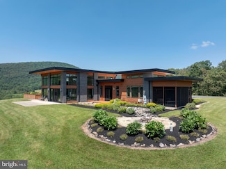 472 Falls Rd, Beech Creek, PA 16822