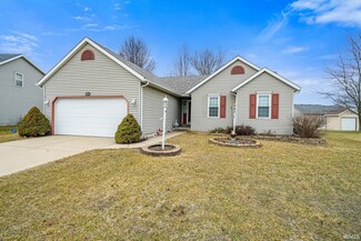 3331 Glenn Oak Dr, South Bend, IN 46628