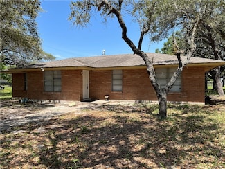 434 S 11th St, Aransas Pass, TX 78336