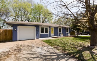 208 S Meadowview Ave, Springfield, MO 65802