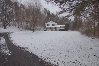 8702 Weedsport Sennett Rd, Weedsport, NY 13166