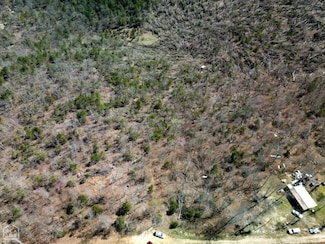 1 Deer Meadows Ln, Yellville, AR 72687