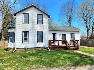224 Union St, Plainwell, MI 49080