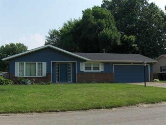 3603 N Royal Oak Dr, Muncie, IN 47304