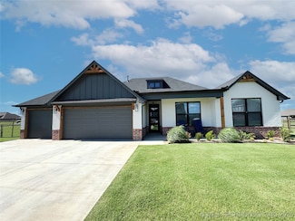 5657 E 141st Place N, Collinsville, OK 74021