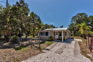 3768 Desoto Ave, Fort Myers, FL 33916