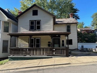 805 Quarry St, Marietta, OH 45750