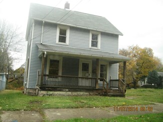 195 Chittenden St, Akron, OH 44306