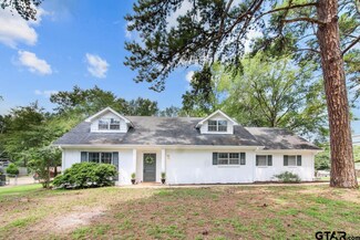 901 Sherwood Ln, Jacksonville, TX 75766