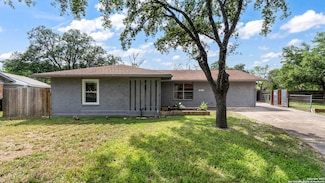 6311 Macaw, San Antonio, TX 78218