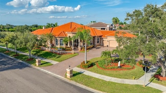 7371 Sawgrass Point Dr, Pinellas Park, FL 33782