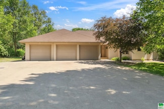 24103 C80, Sioux City, IA 51108