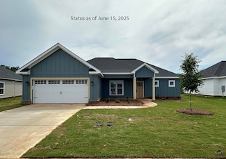 102 Nash Ct, Perry, GA 31069