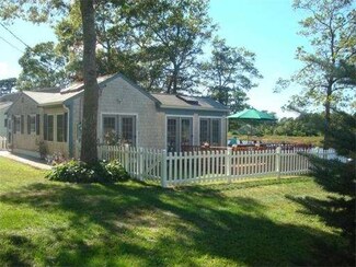 32 Agawam Dr, East Wareham, MA 02538