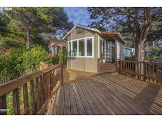 4875 N Highway 101 Unit 45, Depoe Bay, OR 97341
