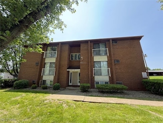 6316 Tippecanoe Rd, Canfield, OH 44406