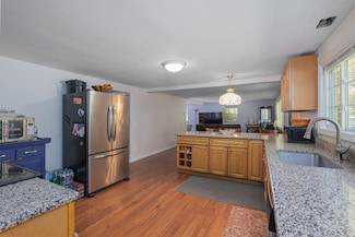 43 Maple Ave, Newton, NH 03858