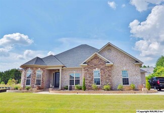 221 Farmdale Dr, Madison, AL 35756