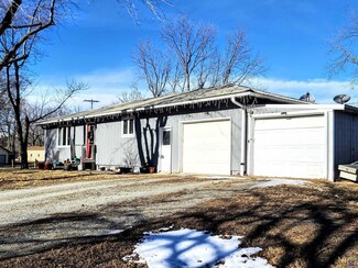 1255 116th Rd, Seneca, KS 66538