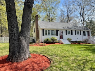 13 Rolling Ridge Rd, Franklin, MA 02038
