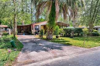 8533 Laurel Ln, Gainesville, FL 32653
