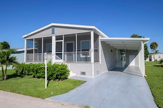 138 Cabbage Palm Ln, Naples, FL 34114