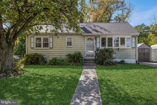 331 Lowell Ave, Mount Ephraim, NJ 08059