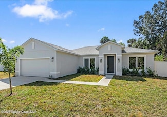 2237 Iowa St, Melbourne, FL 32904