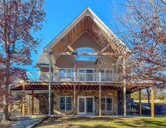 1704 Maurice Daniels Rd, Roxboro, NC 27574