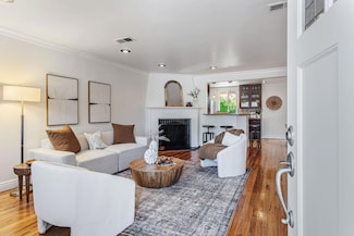 824 8th Ave, Redwood City, CA 94063