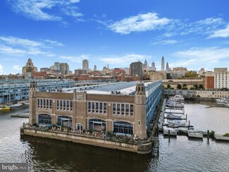 7 N Christopher Columbus Blvd Unit 219, Philadelphia, PA 19106