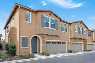 3041 Linwood St, Vista, CA 92081