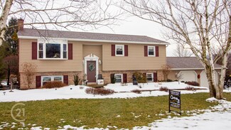 305 Devon Rd, Watsontown, PA 17777