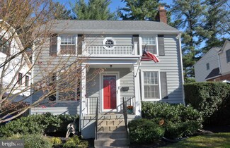 8613 Lancaster Dr, Bethesda, MD 20814