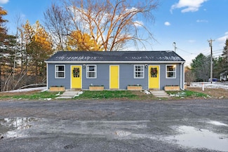 286 Main St, Madison, ME 04950