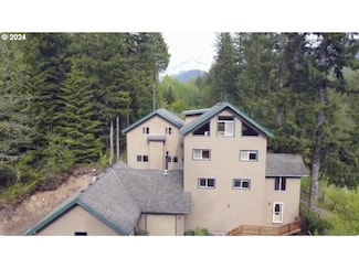 20497 E Lolo Pass Rd, Rhododendron, OR 97049