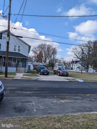 607 Laurel St, Beverly, NJ 08010