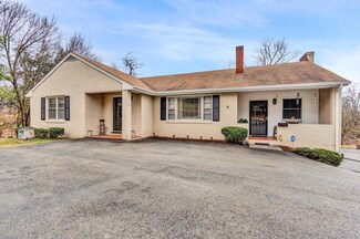 917 E Washington Ave, Vinton, VA 24179