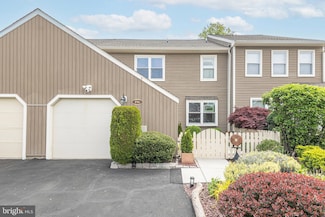 196 Wildflower Cir, Yardley, PA 19067
