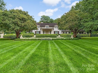 3531 Sharon Rd, Charlotte, NC 28211