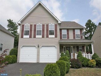 137 Ivy Ln, Zieglerville, PA 19492