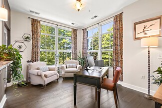 3 Greenwich Dr Unit 82, Jersey City, NJ 07305